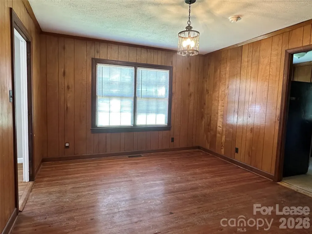 315 N Mulberry Street Statesville NC 28677