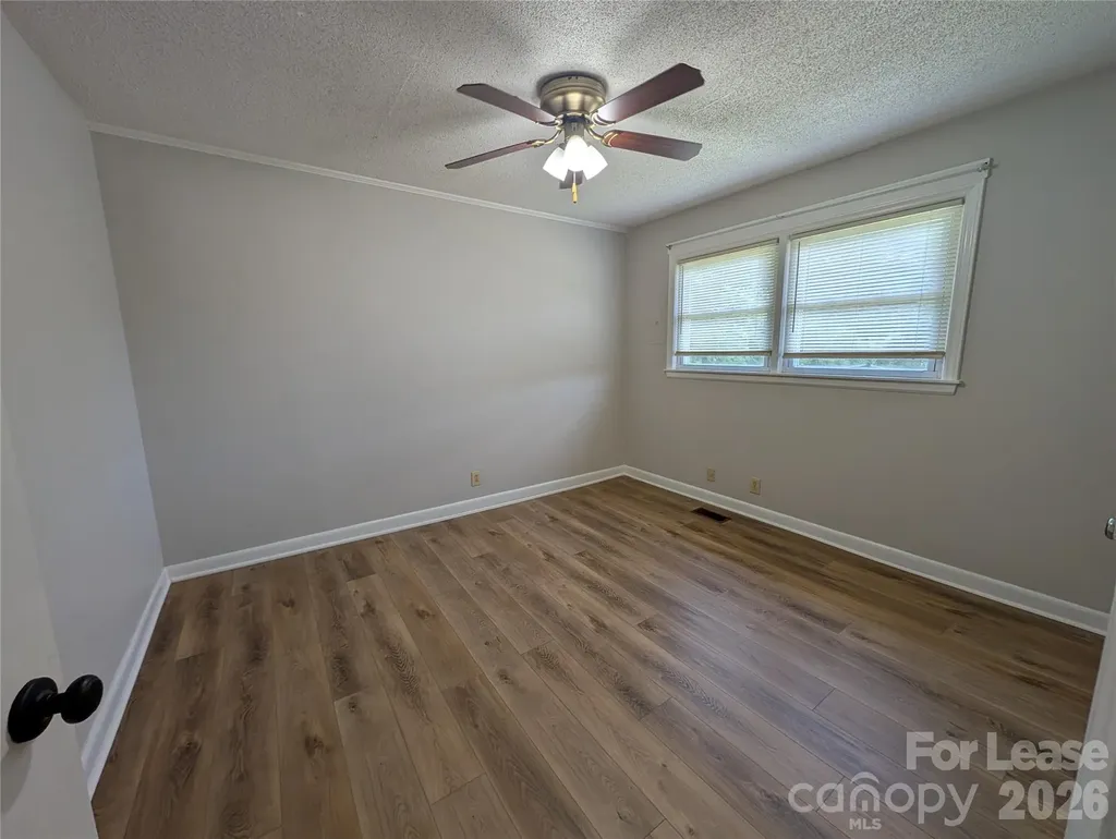 1127 Dallas Stanley Highway Stanley NC 28164