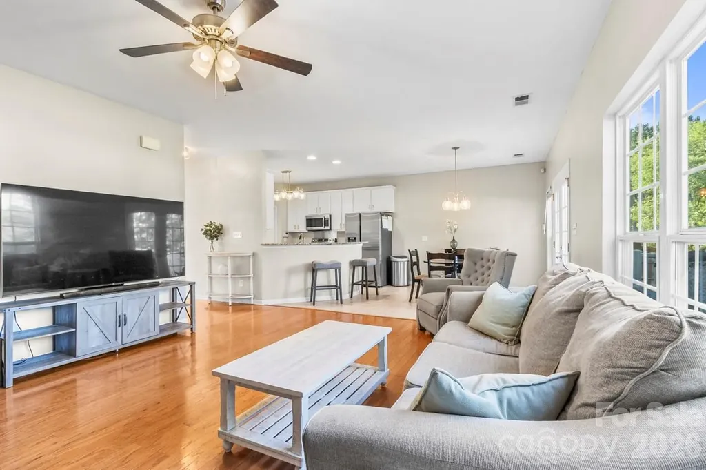 135 Painted Bunting Drive Troutman NC 28166