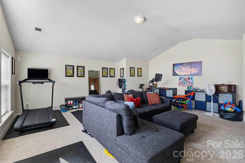 1008 Hawker Road Matthews NC 28104