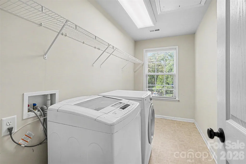 1008 Hawker Road Matthews NC 28104