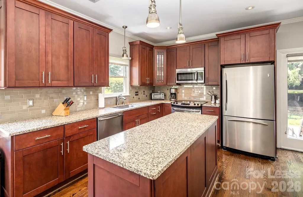 418 Olmsted Park Place Charlotte NC 28203