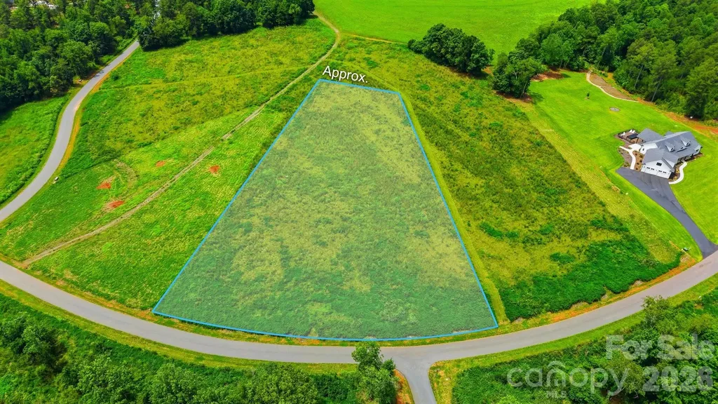 2093 Crestone Way Connelly Springs NC 28612
