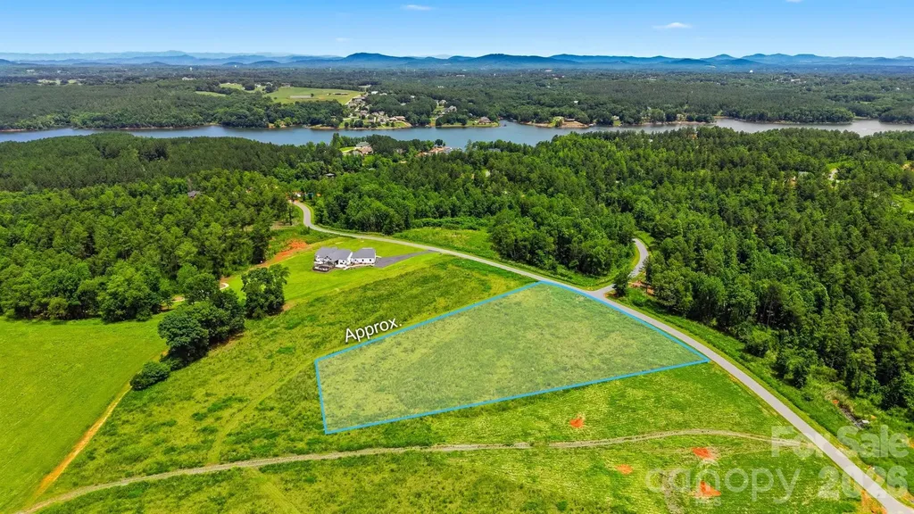 2093 Crestone Way Connelly Springs NC 28612