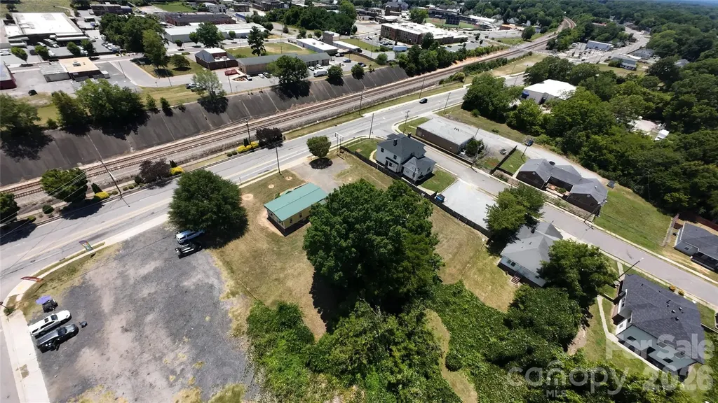 524 W Airline Avenue Gastonia NC 28052