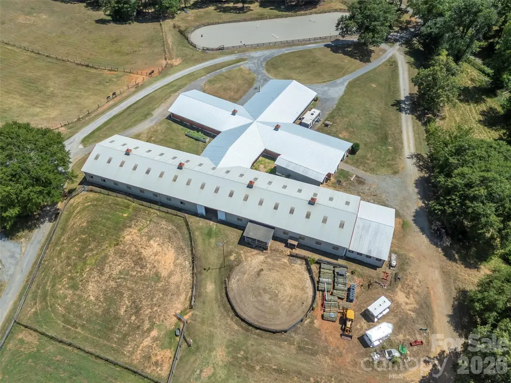 140 Joanda Farm Road Mooresboro NC 28114