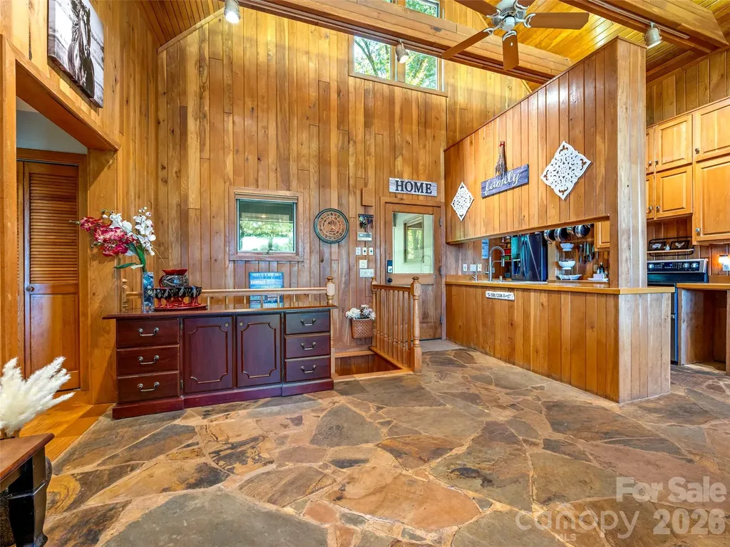 140 Joanda Farm Road Mooresboro NC 28114