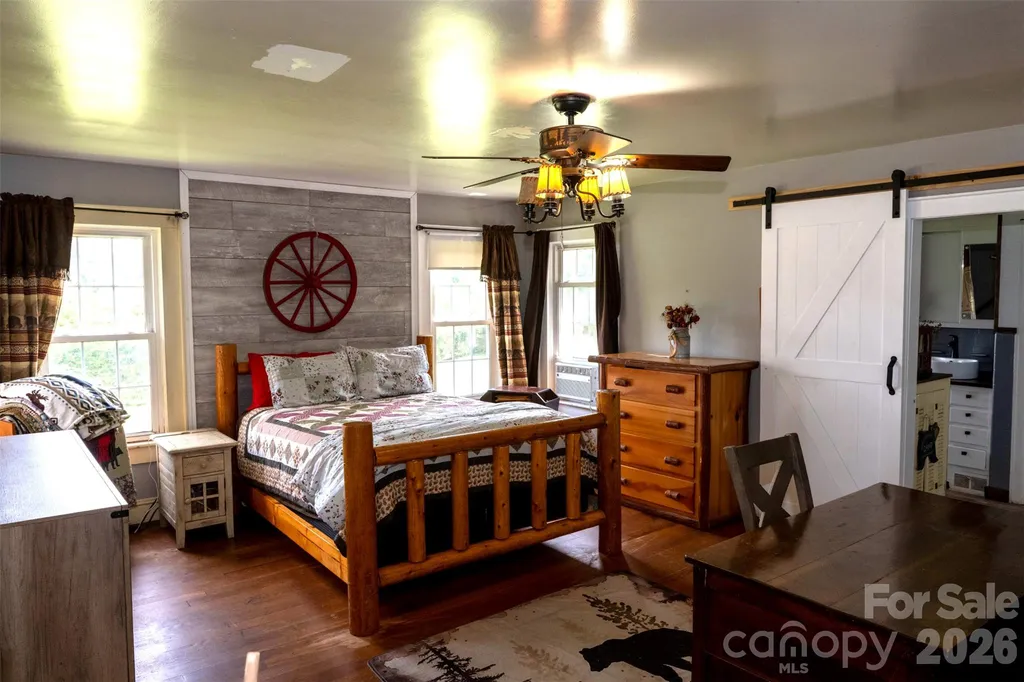 68 Hillside Terrace Drive Waynesville NC 28786