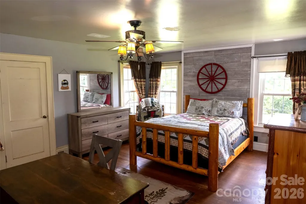 68 Hillside Terrace Drive Waynesville NC 28786
