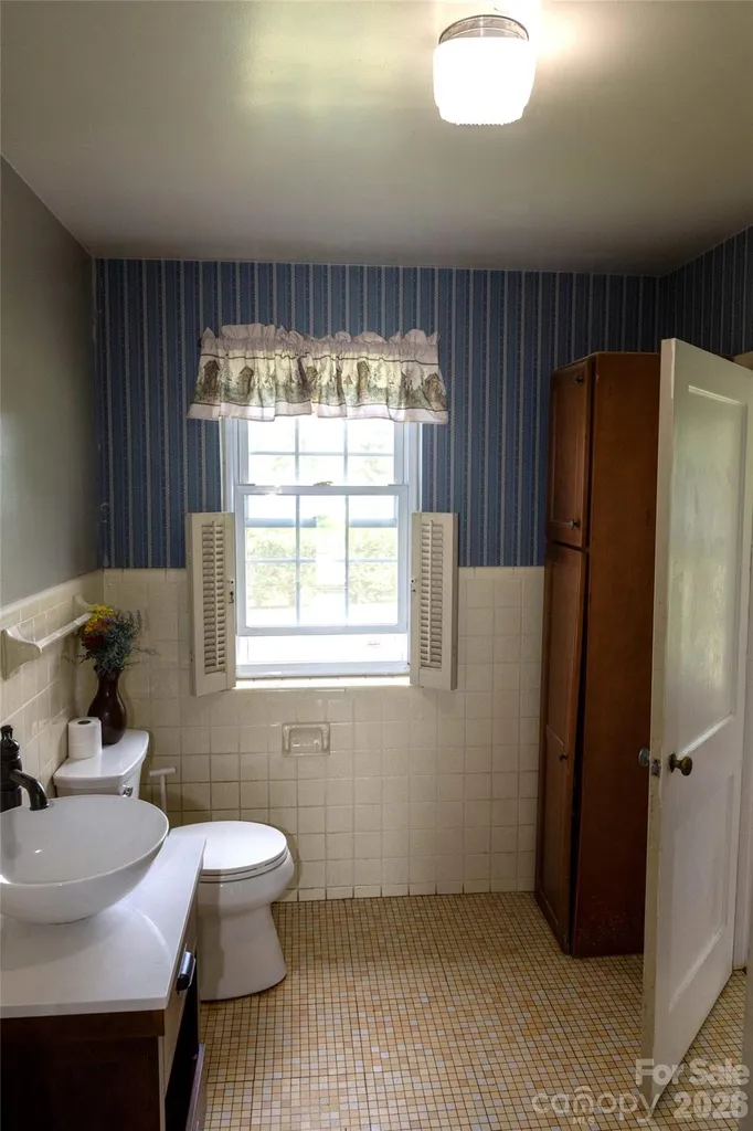 68 Hillside Terrace Drive Waynesville NC 28786