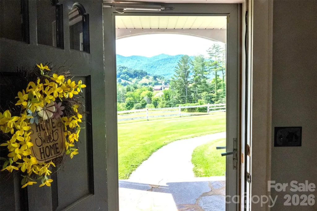 68 Hillside Terrace Drive Waynesville NC 28786