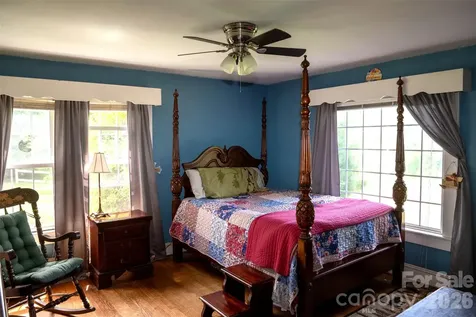 68 Hillside Terrace Drive Waynesville NC 28786