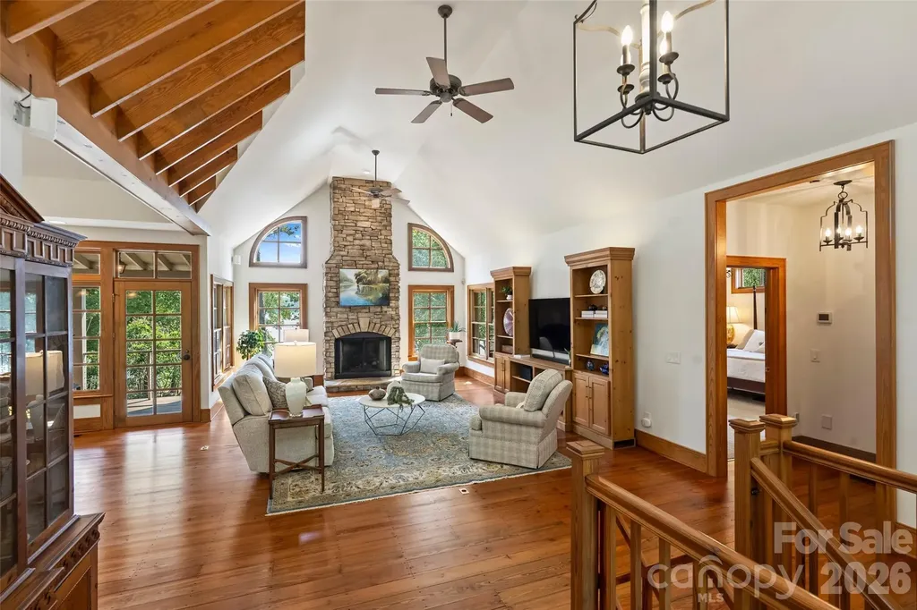 602 Pearl Bay Drive New London NC 28127