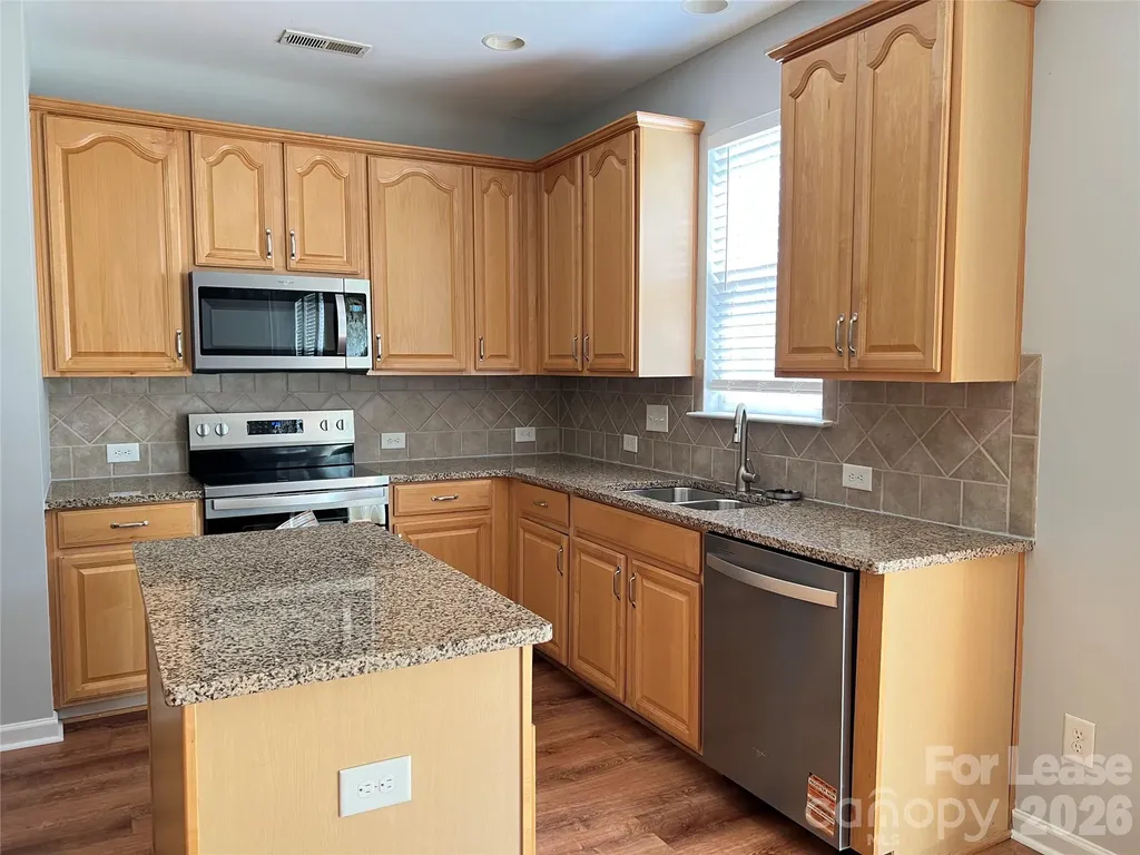 5707 El Campo Court Charlotte NC 28277