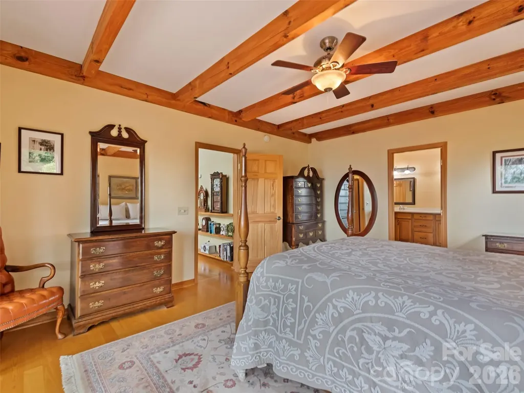 48 Hawks Lift Drive Waynesville NC 28786
