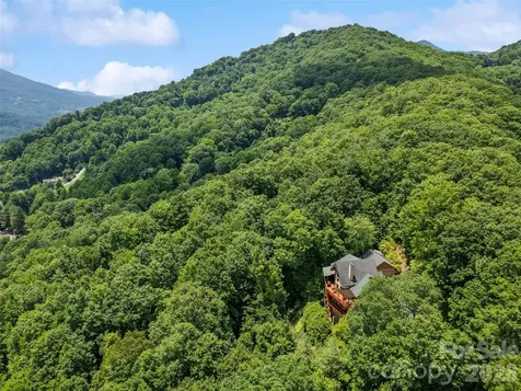 48 Hawks Lift Drive Waynesville NC 28786