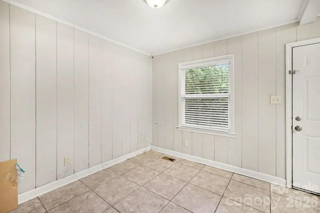 3700 Sargeant Drive Charlotte NC 28217