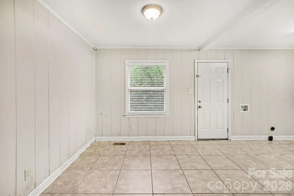 3700 Sargeant Drive Charlotte NC 28217