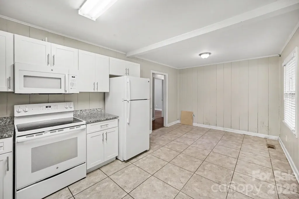 3700 Sargeant Drive Charlotte NC 28217