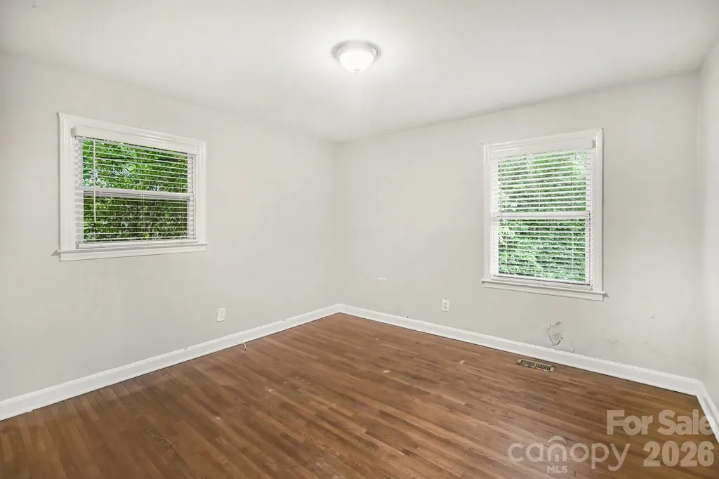 3700 Sargeant Drive Charlotte NC 28217