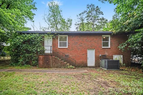 3700 Sargeant Drive Charlotte NC 28217