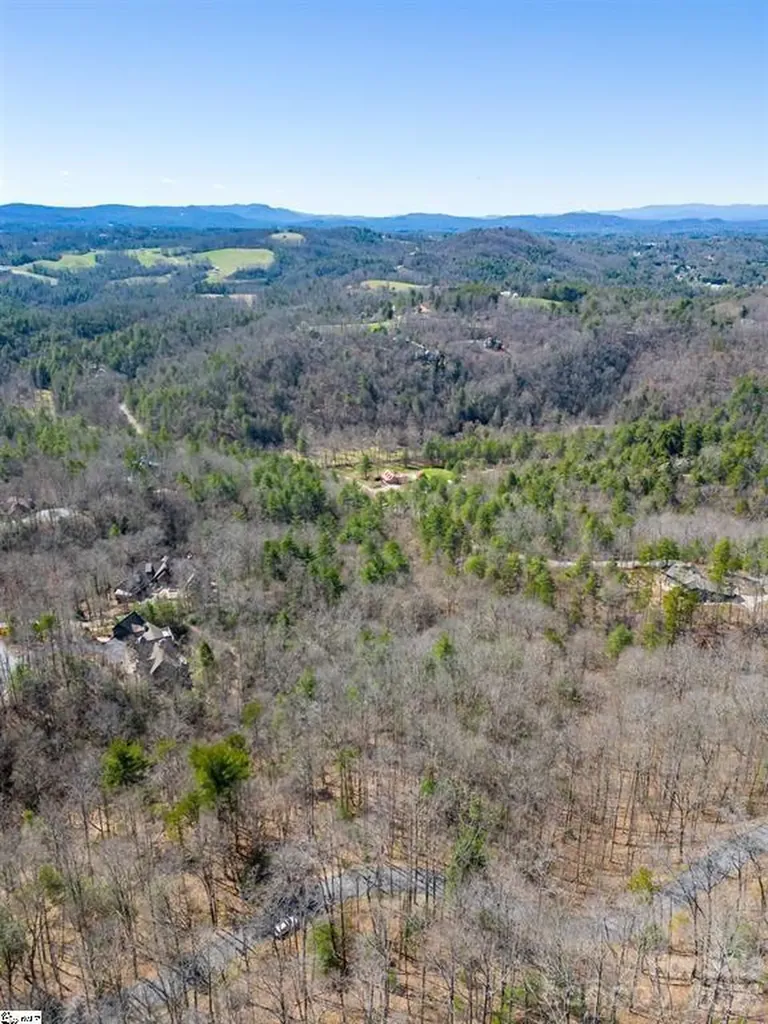 132 Overlook Park Drive Hendersonville NC 28792