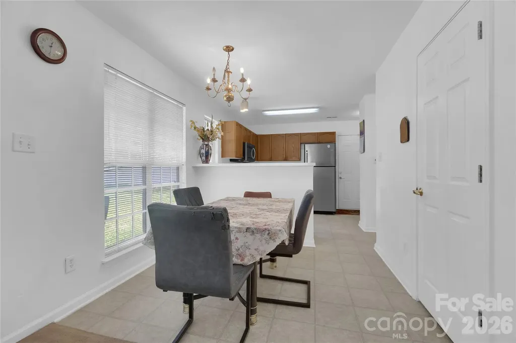 12009 Silvercrest Drive Charlotte NC 28215