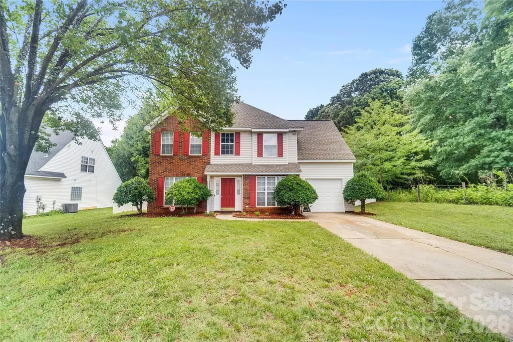 12009 Silvercrest Drive Charlotte NC 28215