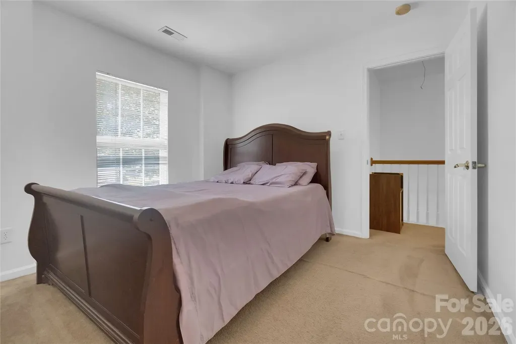12009 Silvercrest Drive Charlotte NC 28215