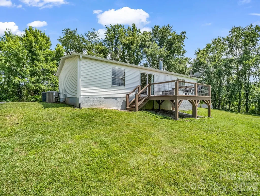 210 Banner Farm Road Mills River NC 28759