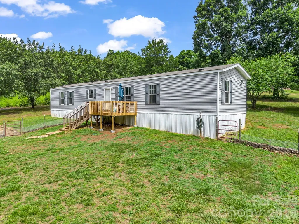 110 Judy Road Casar NC 28020