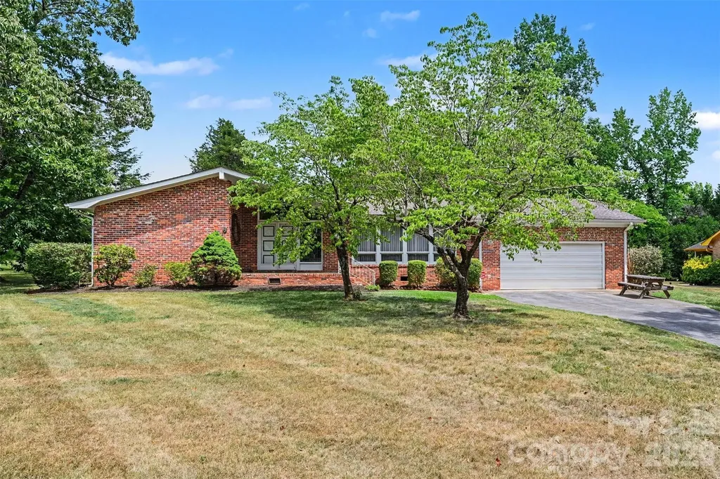 207 Sills Drive Salisbury NC 28146