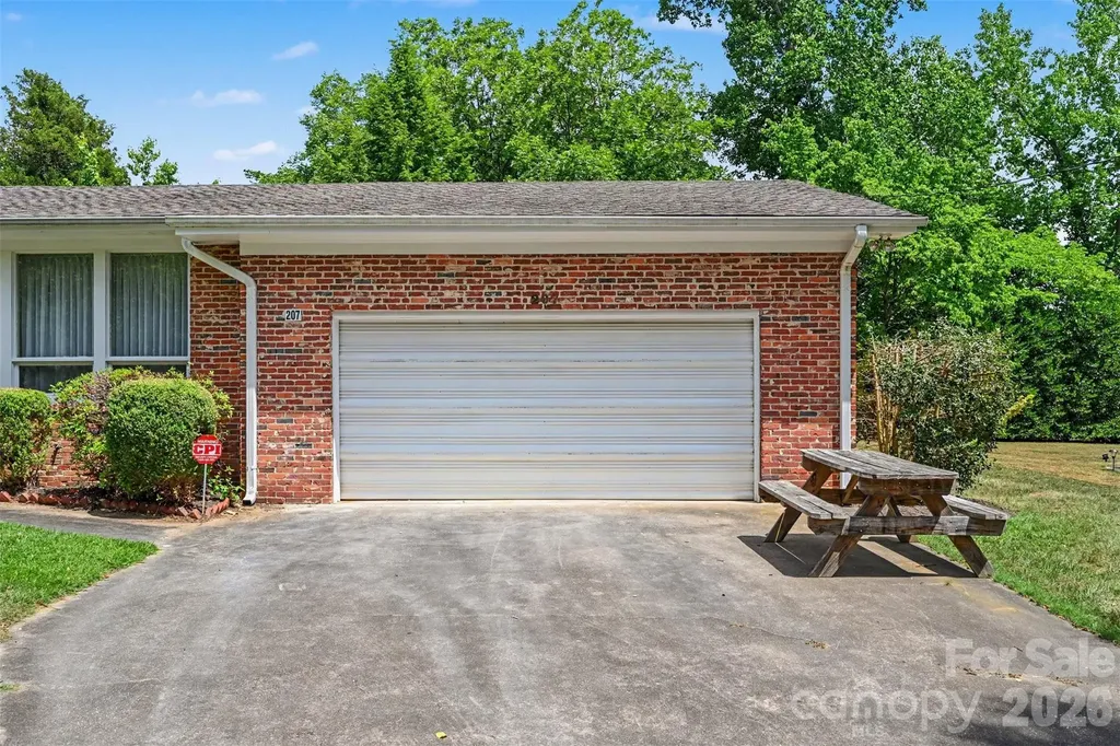 207 Sills Drive Salisbury NC 28146