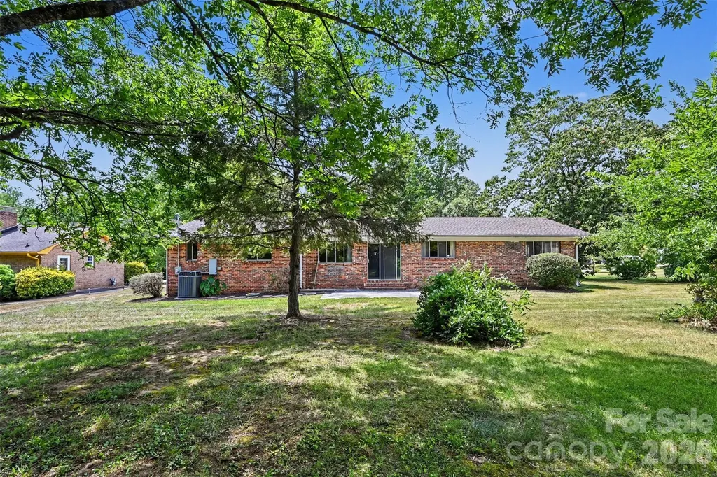 207 Sills Drive Salisbury NC 28146