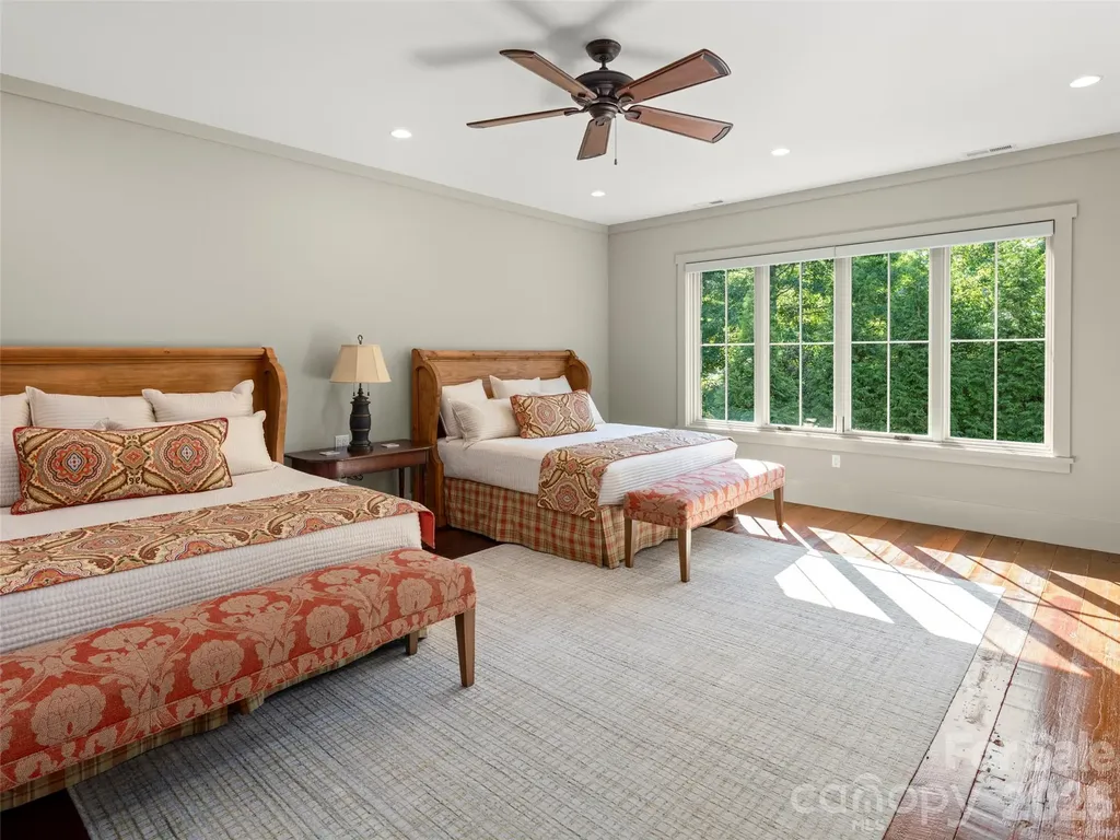 332 Walnut Valley Parkway Arden NC 28704