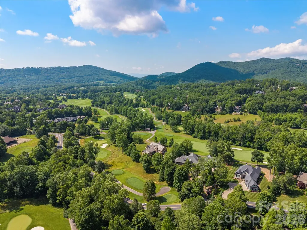 332 Walnut Valley Parkway Arden NC 28704