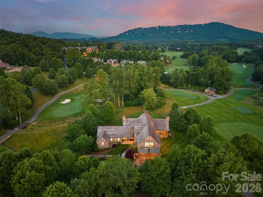 332 Walnut Valley Parkway Arden NC 28704