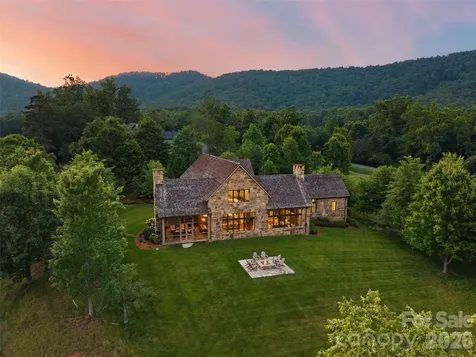 332 Walnut Valley Parkway Arden NC 28704