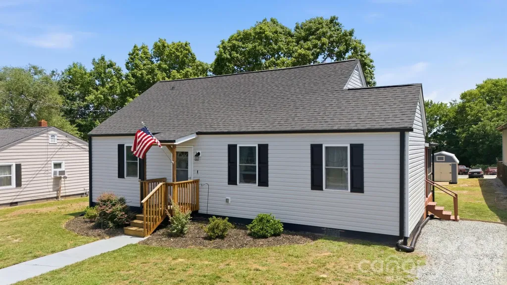 110 Wilfred Avenue Lexington NC 27292