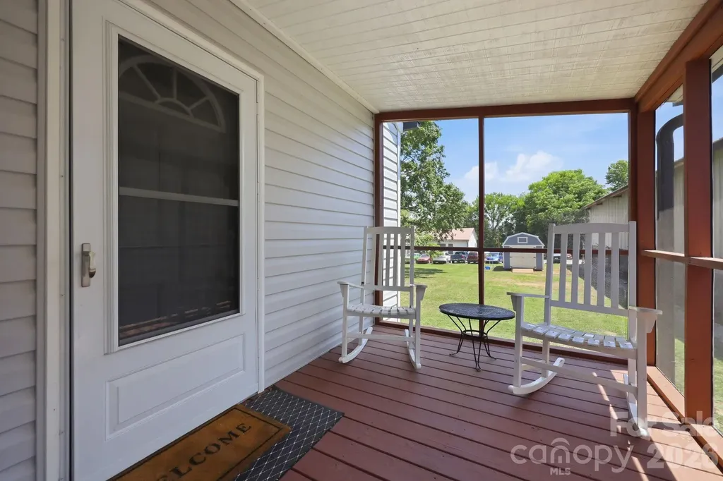 110 Wilfred Avenue Lexington NC 27292