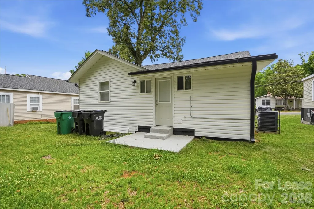 2225 Tate Street Charlotte NC 28216