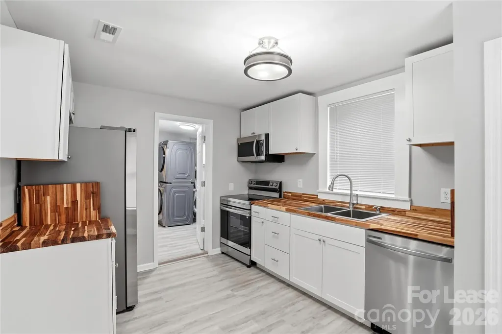 2225 Tate Street Charlotte NC 28216