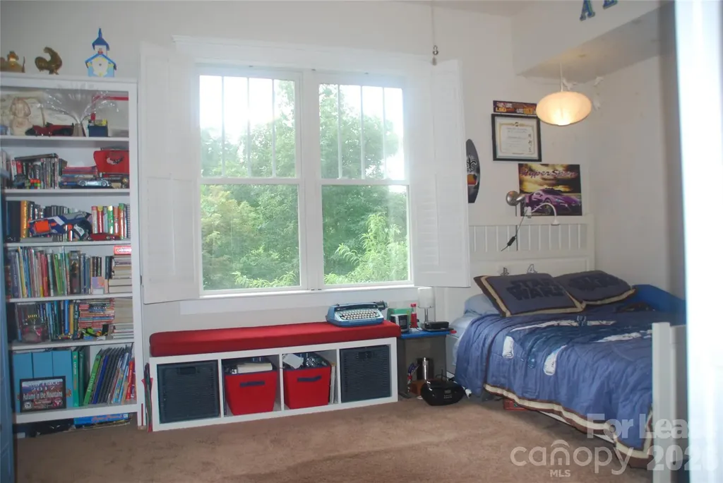 14 Dianthus Drive Asheville NC 28803