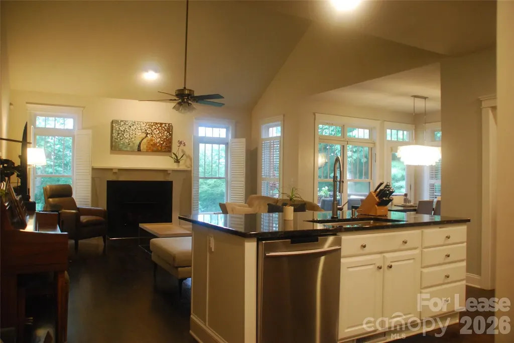 14 Dianthus Drive Asheville NC 28803