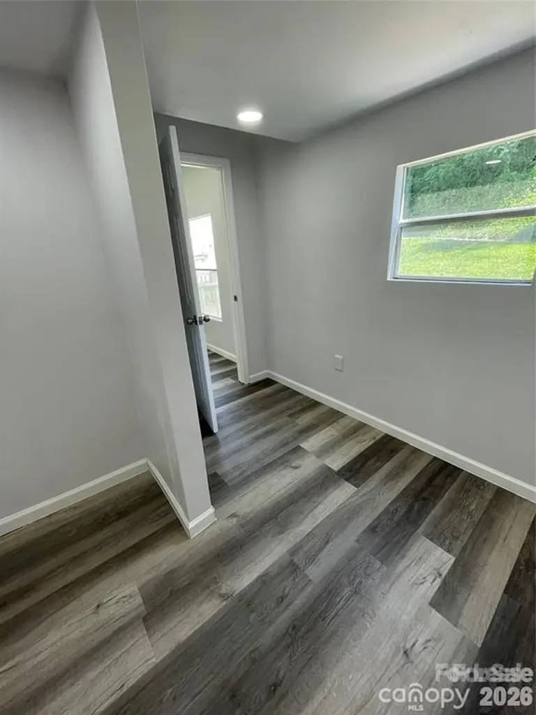 21 E Zeb Vance Street Marion NC 28655