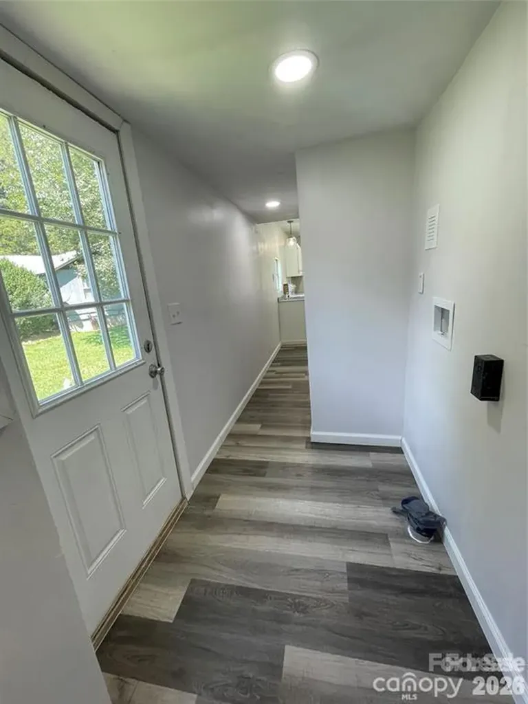 21 E Zeb Vance Street Marion NC 28655