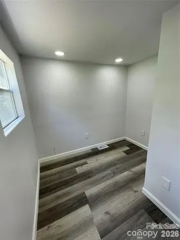 21 E Zeb Vance Street Marion NC 28655