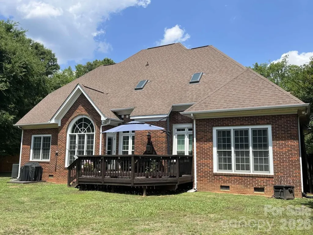 10300 Lady Grace Lane Charlotte NC 28270