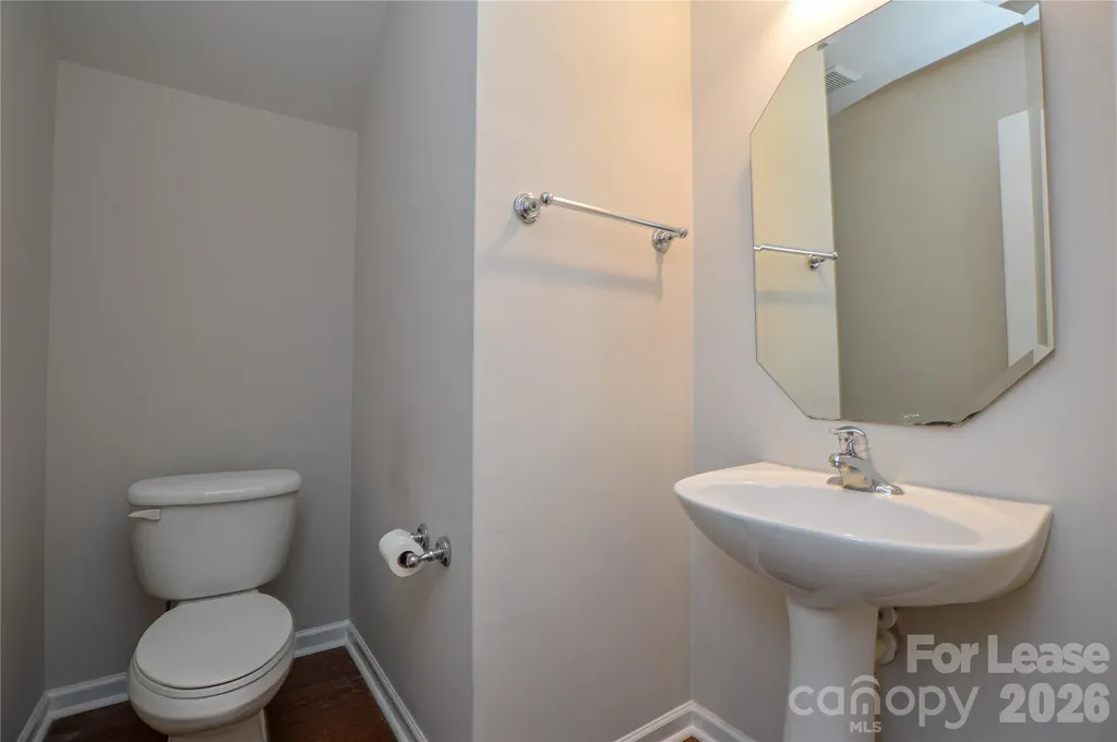 1008 Millbank Drive Matthews NC 28104