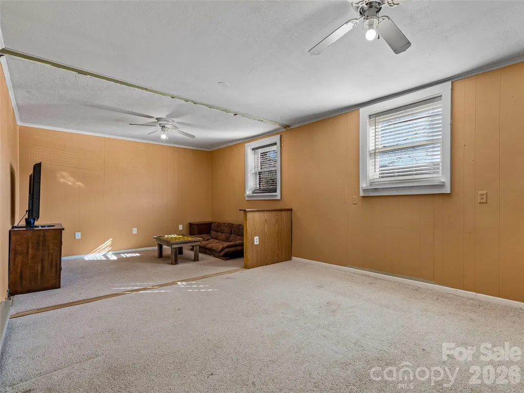 204 Sutton Avenue Black Mountain NC 28711